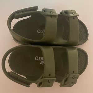 OshKosh toddler sandals size 7